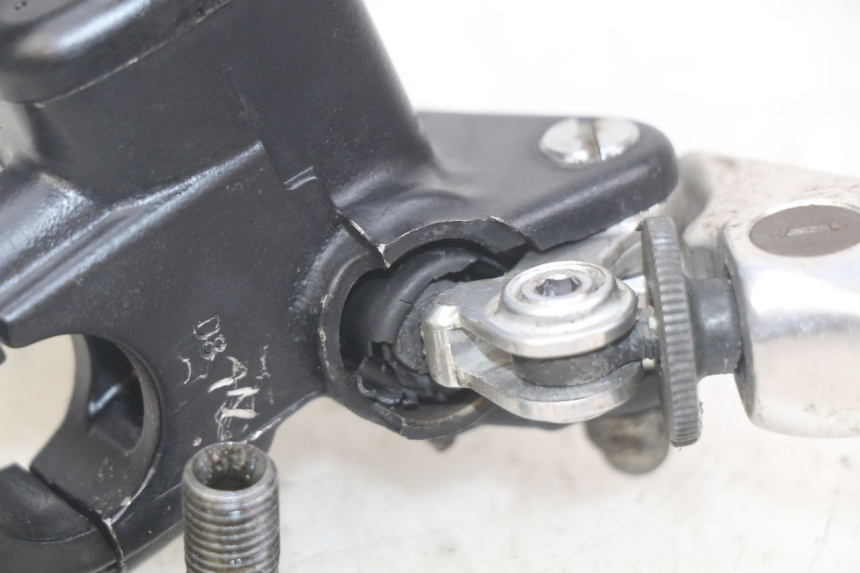 photo de VORDERER HAUPTBREMSZYLINDER HONDA CBR F SC25 1000 (1989 - 1992)