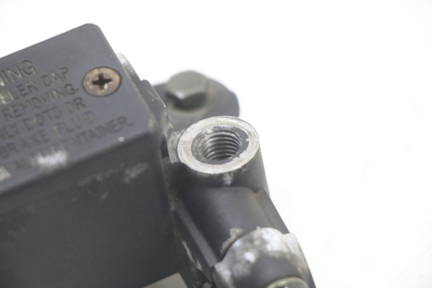 photo de VORDERER HAUPTBREMSZYLINDER PEUGEOT CITYSTAR 2T 50 (2018 - 2021)