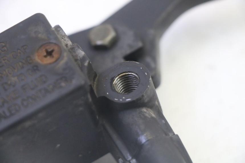 photo de VORDERER HAUPTBREMSZYLINDER PEUGEOT CITYSTAR 50 (2013 - 2017)