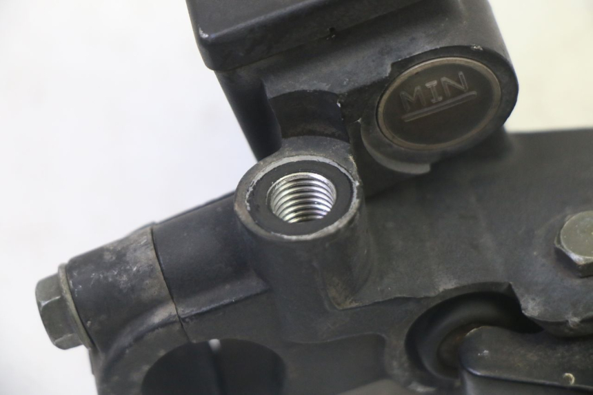 photo de VORDERER HAUPTBREMSZYLINDER PEUGEOT CITYSTAR 50 (2013 - 2017)