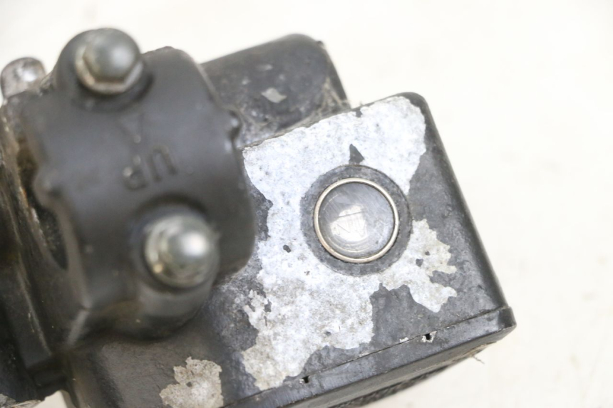 photo de BREMSPUMPE VORNE KSR CODE 125 (2018 - 2020) - Zoom auf Gebrauchszustand