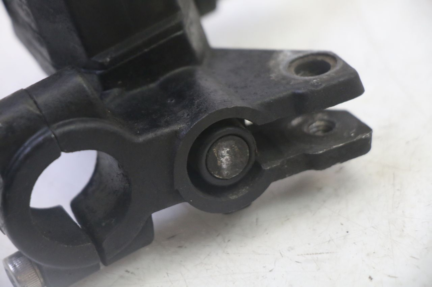 photo de VORDERER HAUPTBREMSZYLINDER SYM CROX 4T 50 (2016 - 2023)