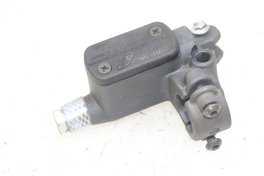 photo de BREMSPUMPE VORNE PEUGEOT ELYSTAR 125 (2002 - 2007)