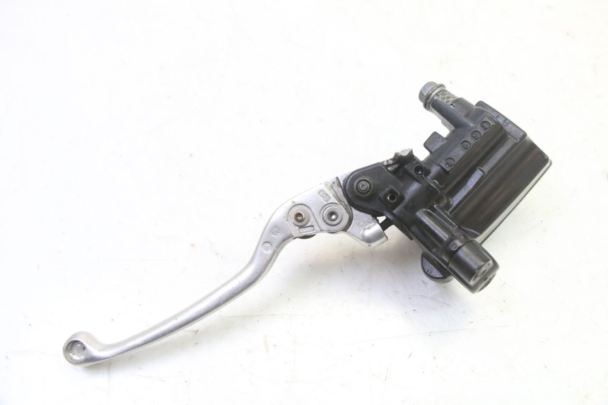 photo de BREMSPUMPE VORNE YAMAHA FZ6 FAZER S2 600 (2007 - 2011)