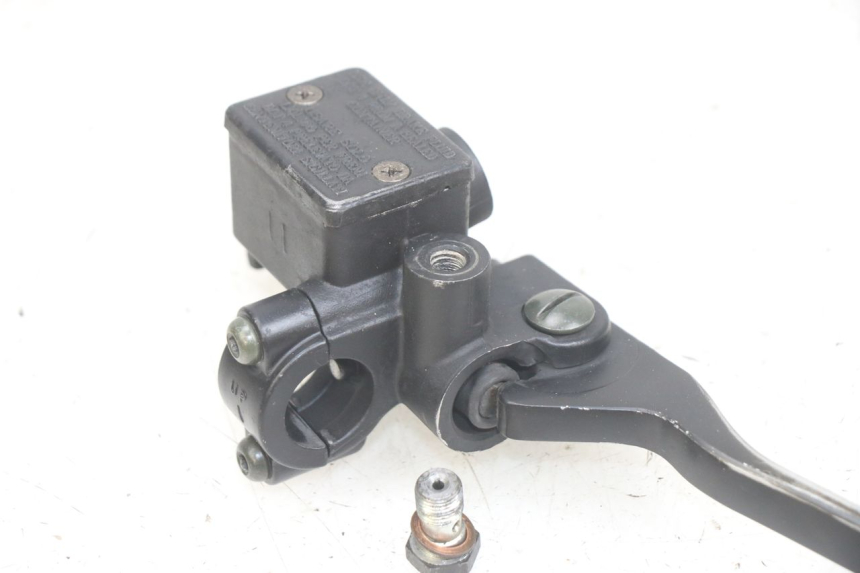 photo de VORDERER BREMSSATTEL GILERA RK 50 (1996 - 1999)