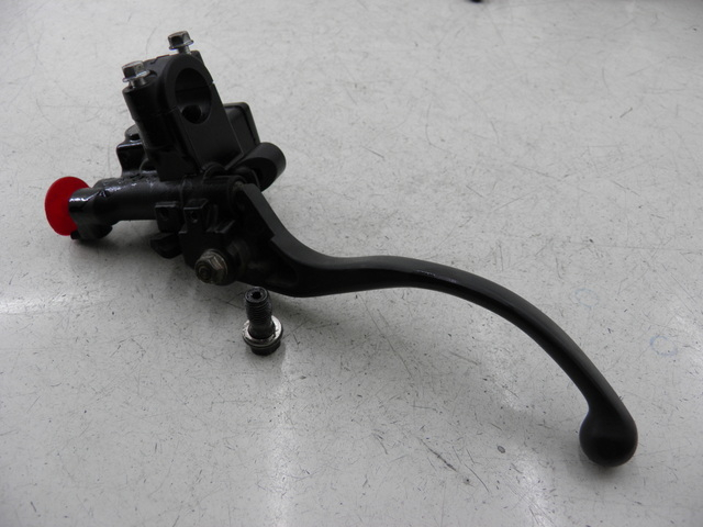 photo de VORDERER HAUPTBREMSZYLINDER HONDA FES S-WING SWING ABS 125 (2007 - 2015)