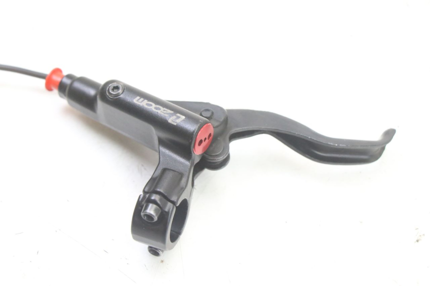 photo de BREMSPUMPE VORNE JOYOR S10-S-Z 1