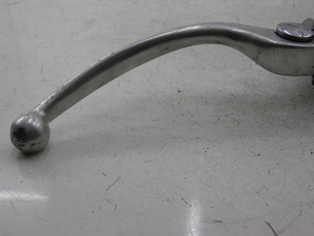 photo de BREMSPUMPE VORNE KAWASAKI ZX 9R NINJA 900 (1999 - 2001) - Alternative Perspektive