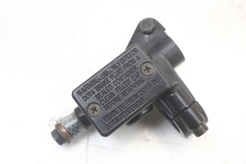 photo de VORDERER HAUPTBREMSZYLINDER PEUGEOT KISBEE 2T 50 (2010 - 2017)