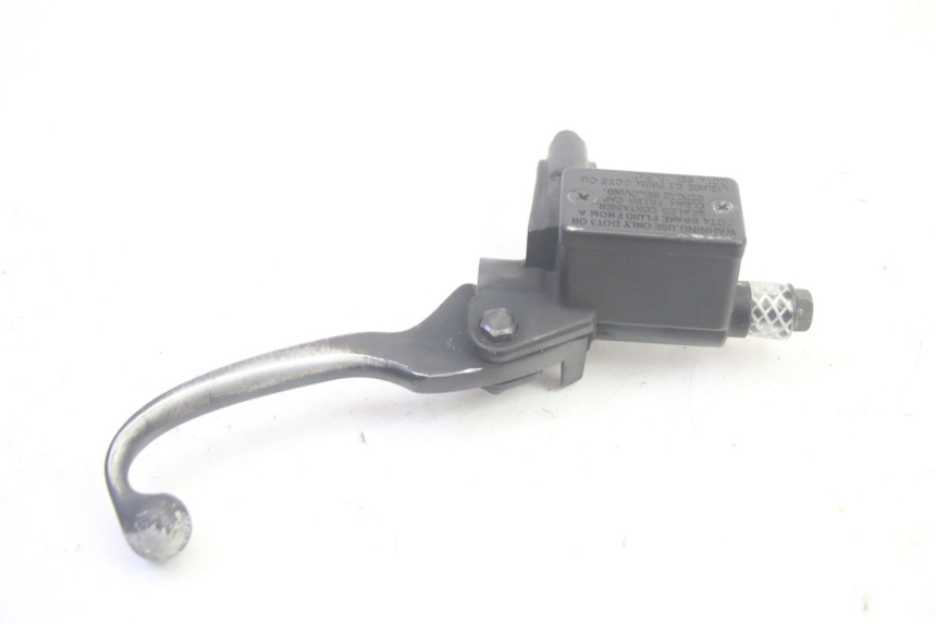 photo de VORDERER HAUPTBREMSZYLINDER PEUGEOT KISBEE 4T 50 (2018 - 2022) - Technische Nahaufnahme