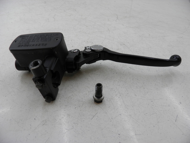 photo de BREMSPUMPE VORNE KYMCO XCITING RI ABS 500 (2010)