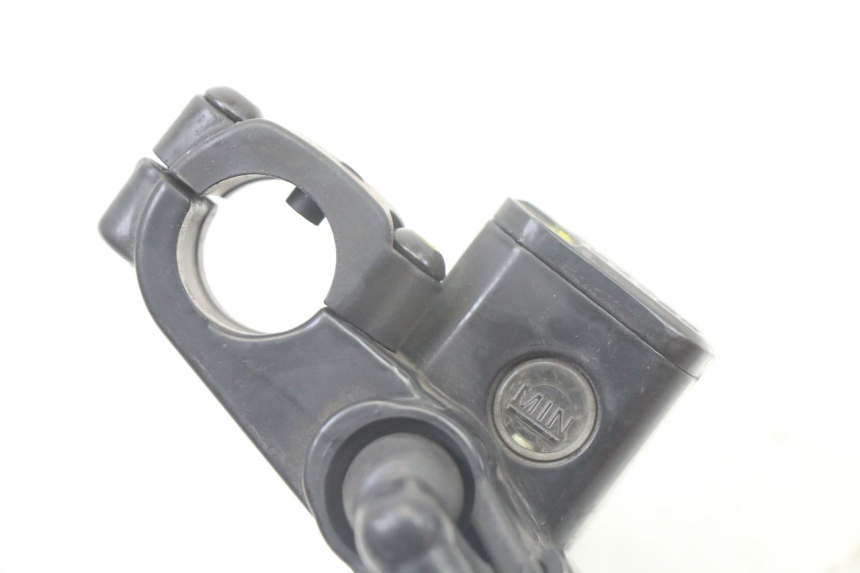 photo de BREMSPUMPE VORNE PIAGGIO MP3 500 (2011 - 2015)