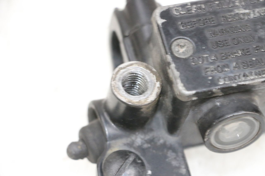 photo de VORDERER BREMSSATTEL PIAGGIO NEW TYPHOON 50 (2018 - 2021) - Technische Nahaufnahme