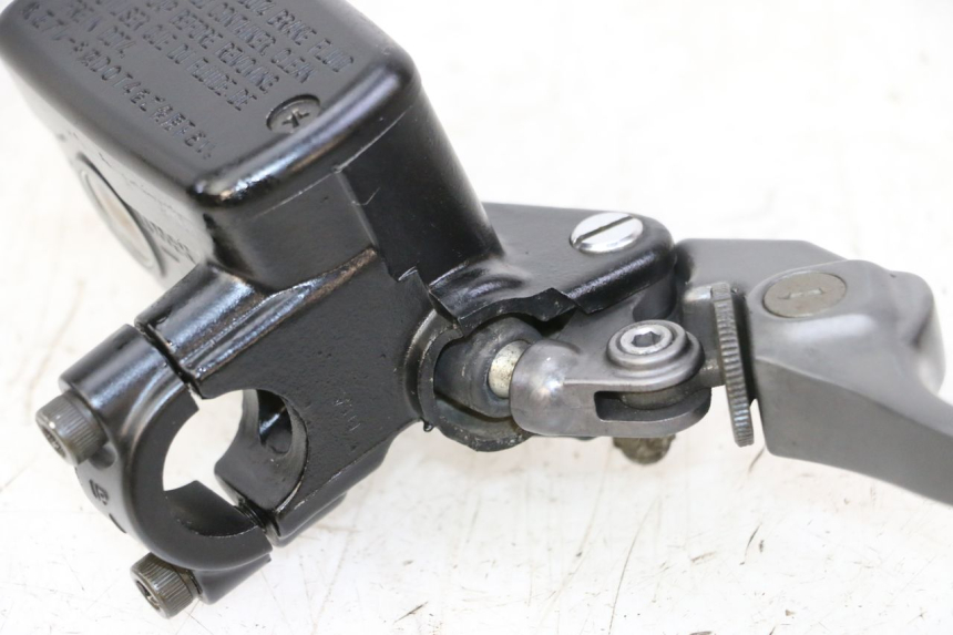 photo de BREMSPUMPE VORNE HONDA NTV DEAUVILLE 650 (2001 - 2006)