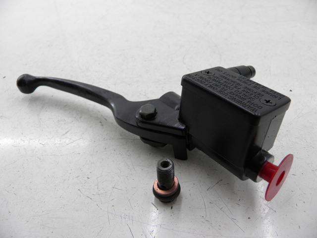 photo de VORDERER HAUPTBREMSZYLINDER PEUGEOT KISBEE 4T 50 (2010 - 2017)