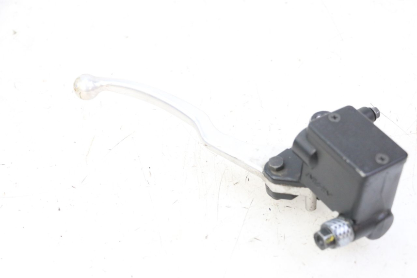 photo de BREMSPUMPE VORNE PEUGEOT SATELIS 125 (2013 - 2018)