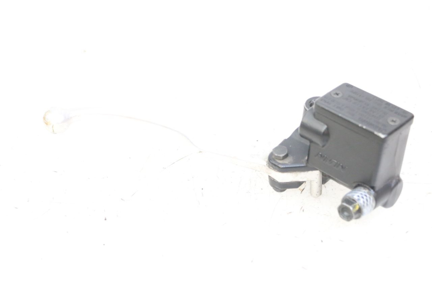 photo de BREMSPUMPE VORNE PEUGEOT SATELIS 125 (2013 - 2018)