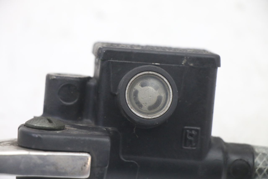 photo de BREMSPUMPE VORNE PIAGGIO VESPA LX IE 125 (2010 - 2012)