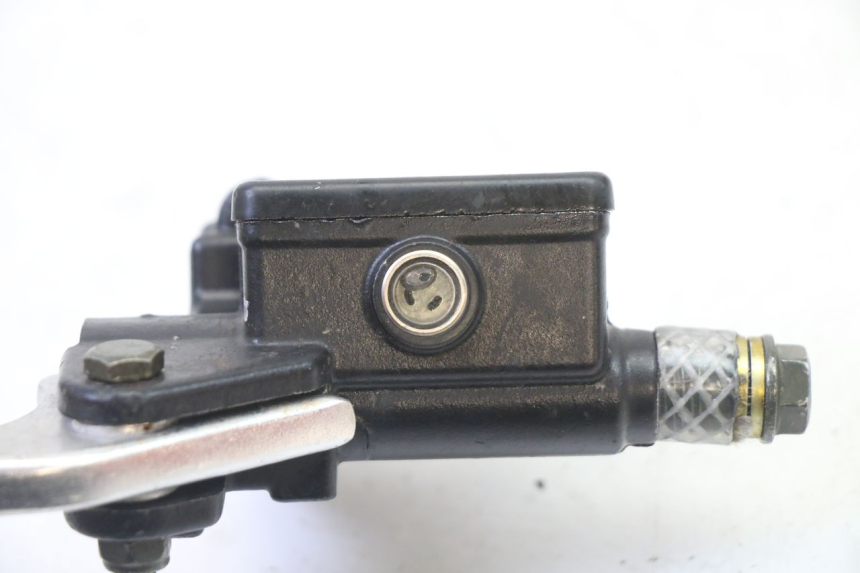 photo de VORDERER HAUPTBREMSZYLINDER APOLLO RFZ 150