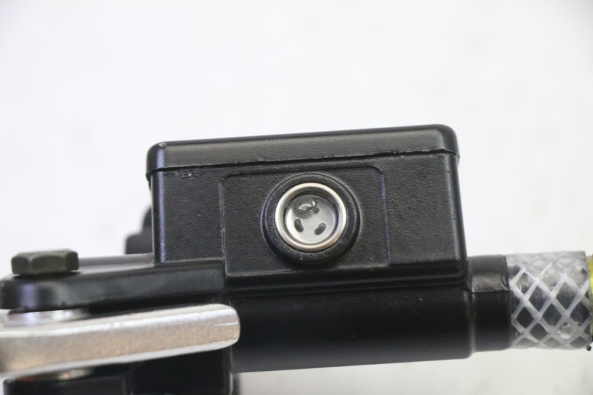 photo de VORDERER BREMSSATTEL APOLLO RFZ 125