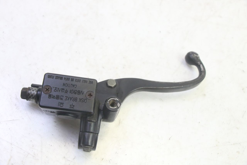 photo de VORDERER HAUPTZYLINDER DAELIM S1 125 (2007 - 2016) - Hauptansicht