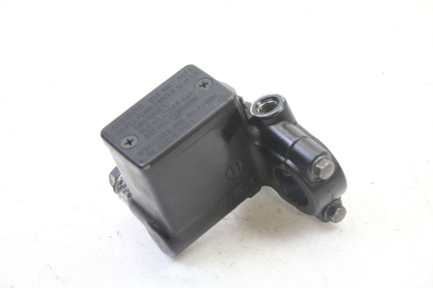 photo de BREMSPUMPE VORNE PEUGEOT SATELIS 125 (2013 - 2018)