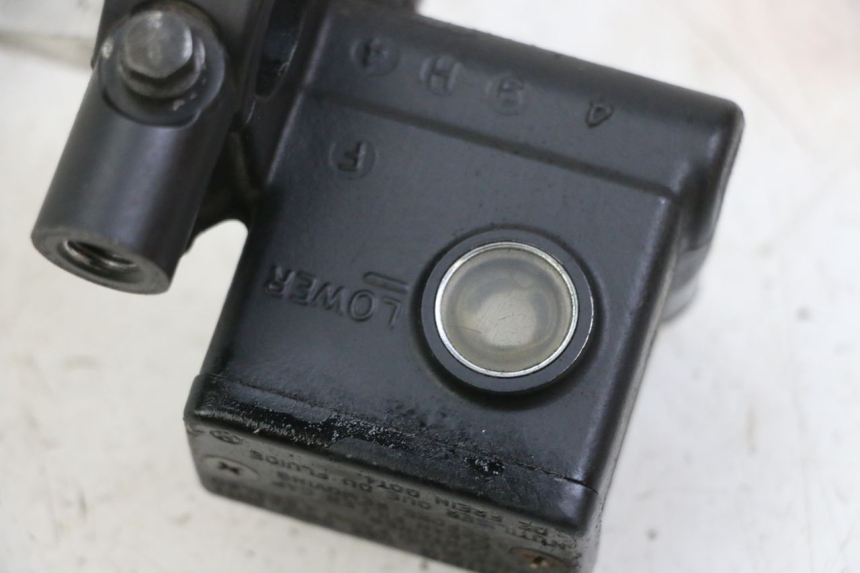 photo de VORDERER BREMSSATTEL SUZUKI BURGMAN 125 (2007 - 2014)