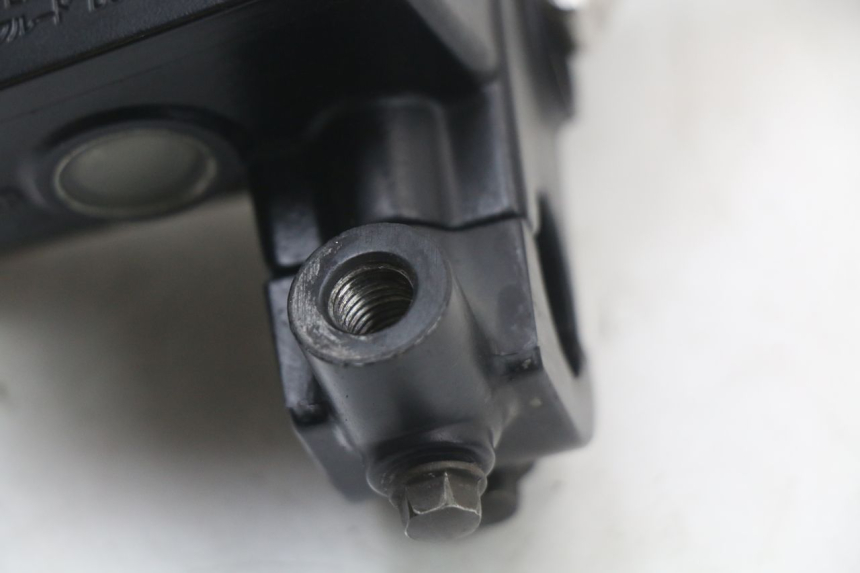 photo de BREMSPUMPE VORNE SUZUKI VL INTRUDER 125 (2004 - 2007)