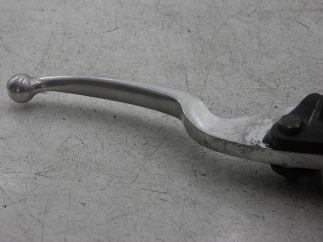 photo de VORDERER HAUPTBREMSZYLINDER SYM FIDDLE 2 50 (2008 - 2013)