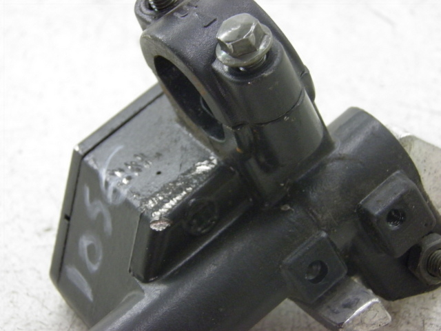 photo de VORDERER HAUPTBREMSZYLINDER SYM FIDDLE 2 50 (2008 - 2013)