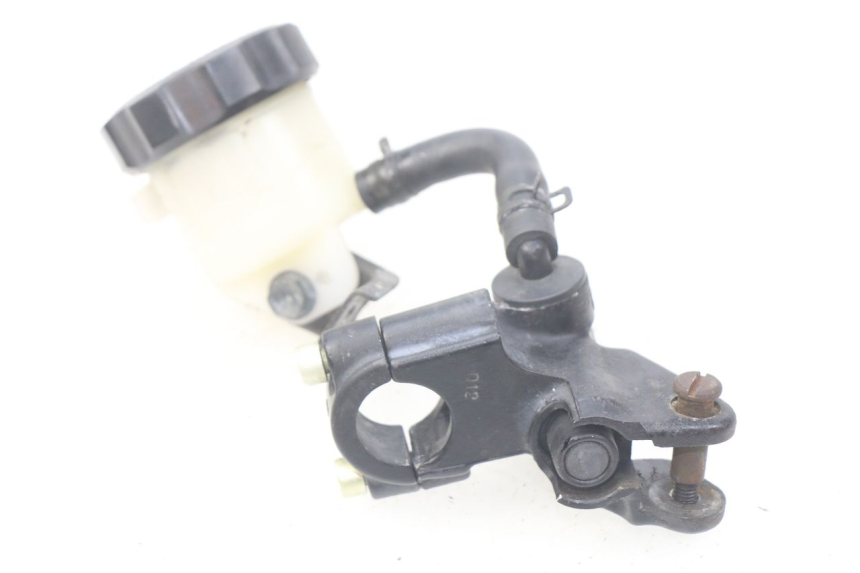 photo de VORDERER HAUPTBREMSZYLINDER SUZUKI TLS TL S 1000 (1997 - 2001)