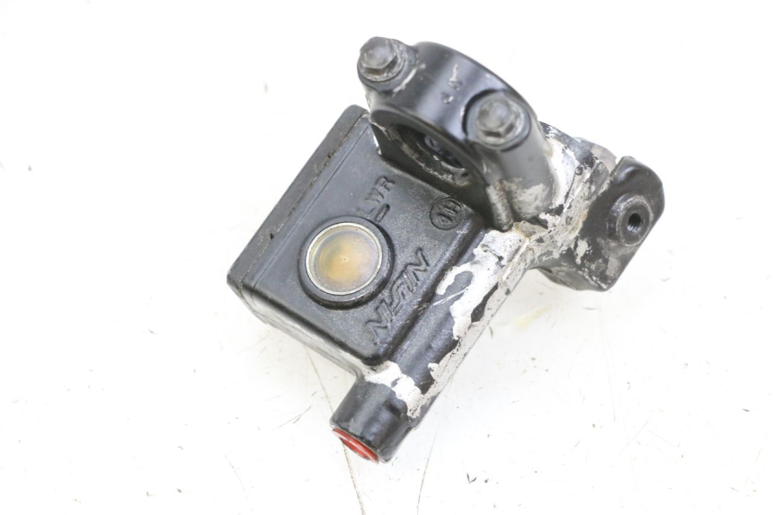 photo de BREMSPUMPE VORNE YAMAHA TTR 125 (2000 - 2020) - Technische Nahaufnahme