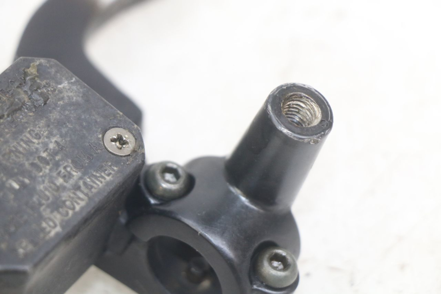 photo de VORDERER BREMSSATTEL YAMAHA X-MAX XMAX 250 (2006 - 2009)