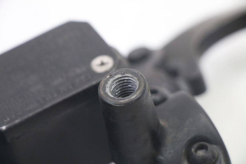 photo de VORDERER BREMSSATTEL YAMAHA X-MAX XMAX 125 (2010 - 2014)