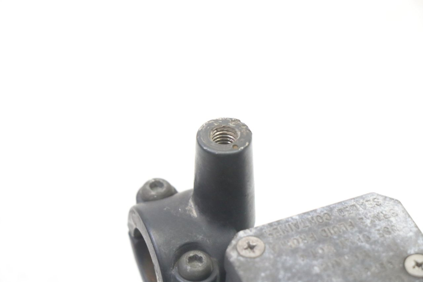 photo de VORDERER HAUPTBREMSZYLINDER YAMAHA XMAX X-MAX 125 (2006 - 2009)