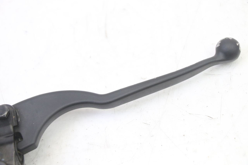 photo de BREMSPUMPE VORNE YAMAHA XMAX X-MAX 125 (2021 - 2025) - Alternative Perspektive