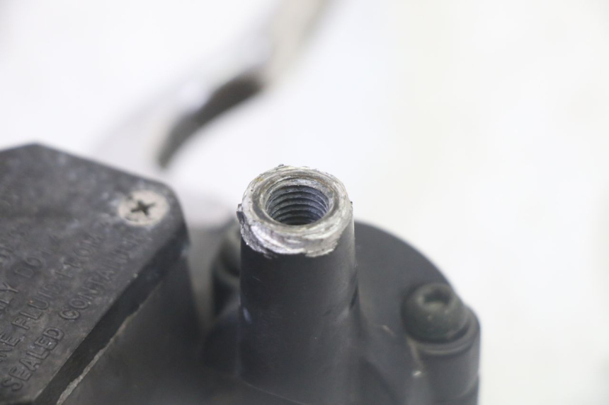 photo de VORDERER BREMSSATTEL YAMAHA X-MAX XMAX 125 (2010 - 2014)