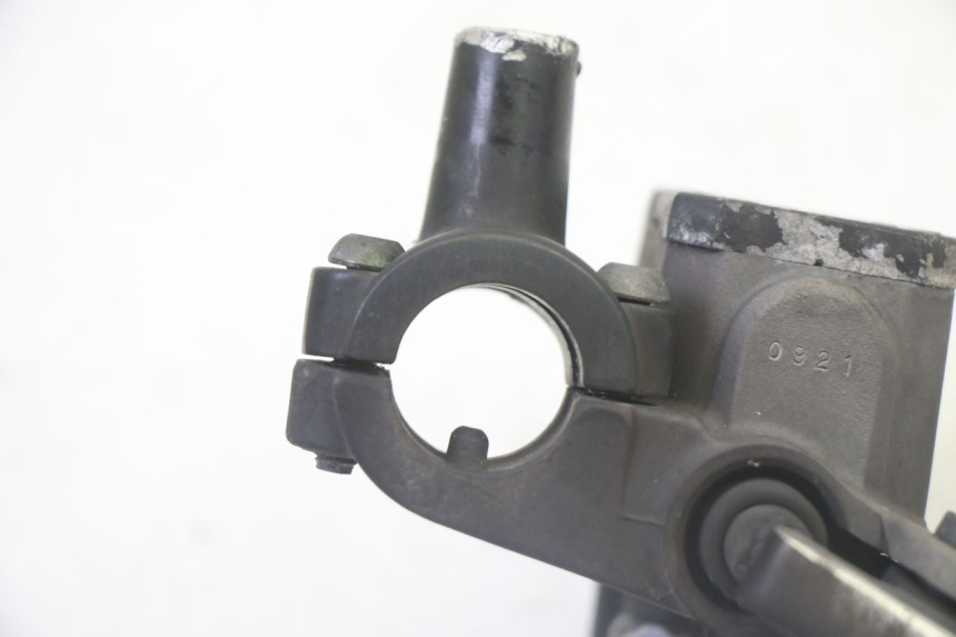 photo de VORDERER BREMSSATTEL YAMAHA X-MAX XMAX 125 (2010 - 2014)