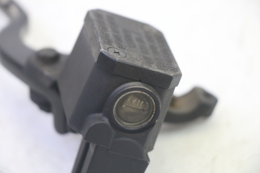 photo de VORDERER BREMSSATTEL YAMAHA X-MAX XMAX 250 (2006 - 2009)