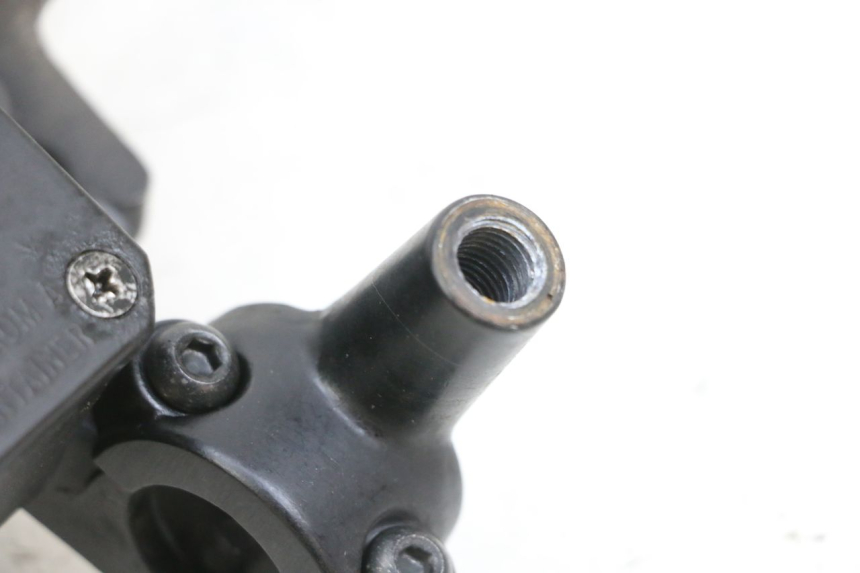 photo de VORDERER BREMSSATTEL YAMAHA X-MAX XMAX 125 (2010 - 2014)
