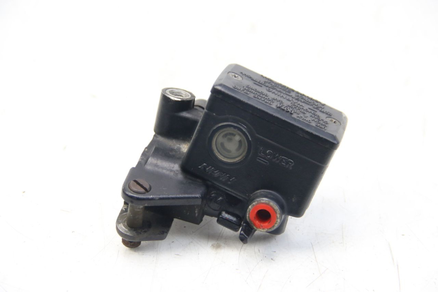 photo de VORDERER HAUPTBREMSZYLINDER YAMAHA FZS FAZER 600 (2001 - 2003)