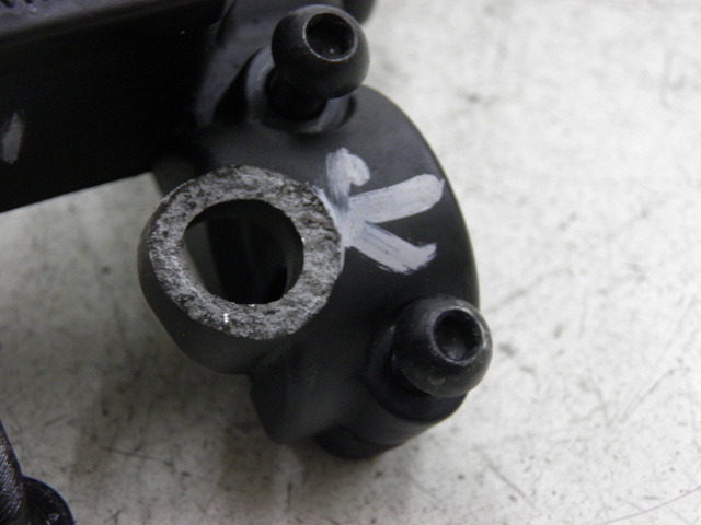 photo de VORDERER BREMSSATTEL YAMAHA X-MAX XMAX 125 (2010 - 2014)