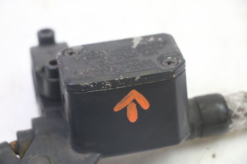 photo de BREMSPUMPE VORNE YAMAHA YP MAJESTY 125 (2007 - 2010)