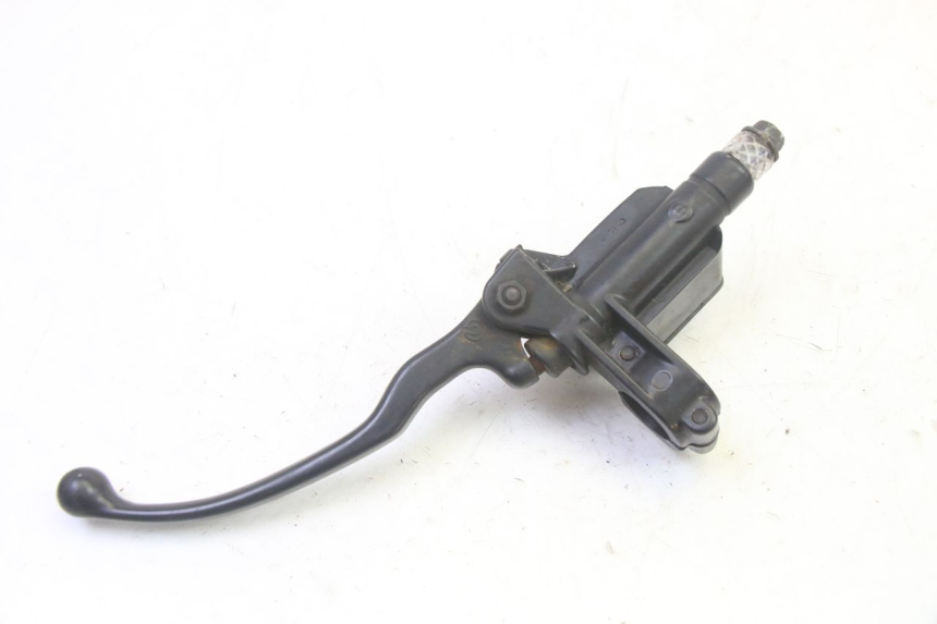 photo de BREMSPUMPE VORNE YAMAHA YP MAJESTY 125 (2007 - 2010)