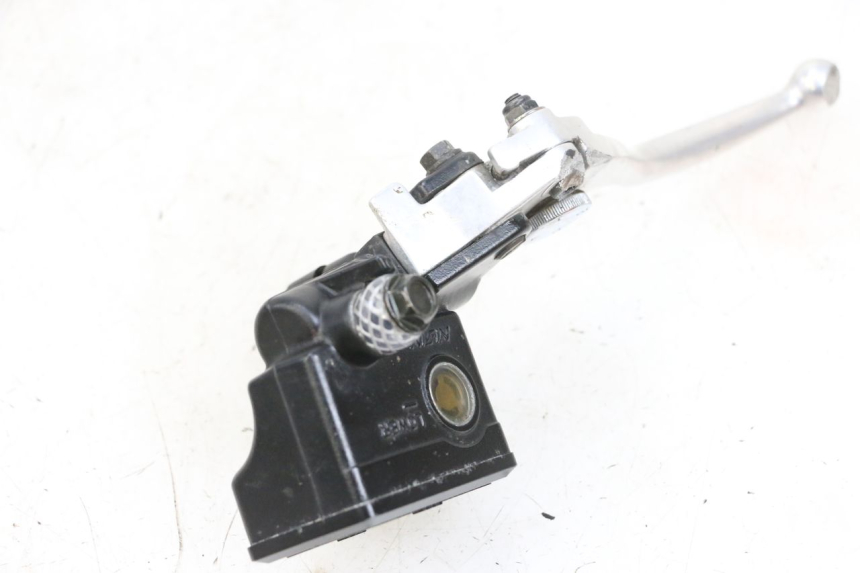 photo de BREMSPUMPE VORNE KAWASAKI ZR 7 750 (1999 - 2001) - Alternative Perspektive