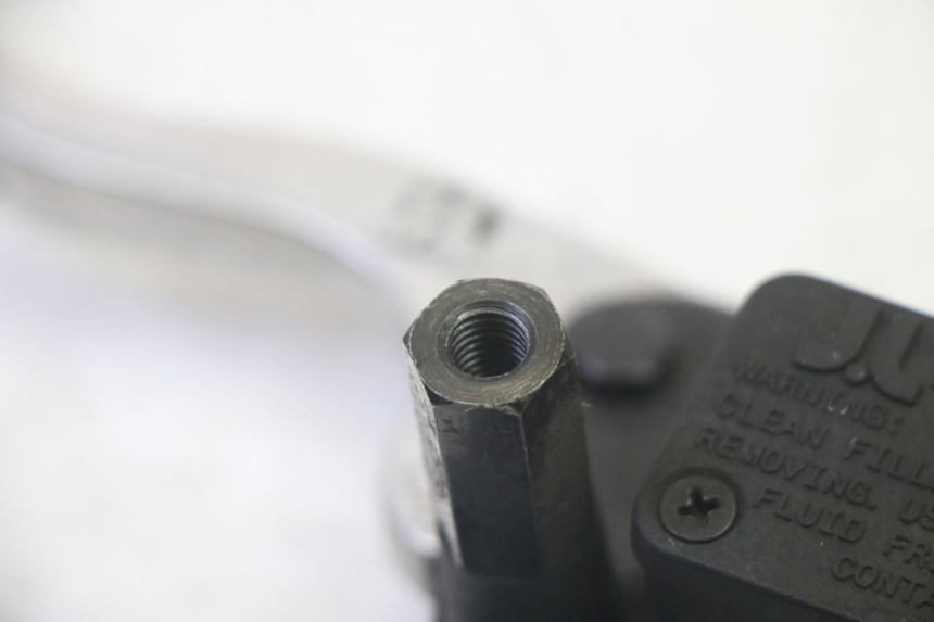 photo de BREMSPUMPE HINTEN QUADRO 4 4D 350 (2015 - 2018)