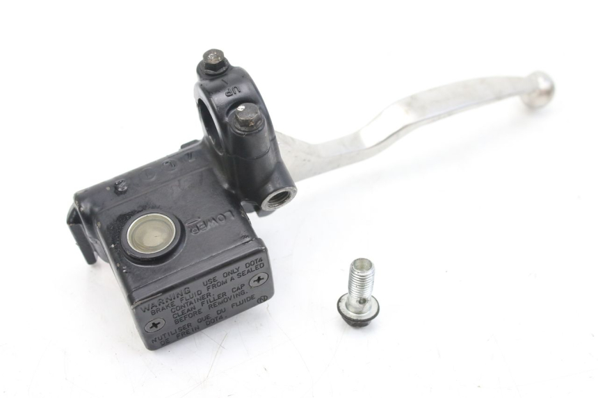 photo de HAUPTBREMSZYLINDER HINTEN SUZUKI AN BURGMAN 400 (2006 - 2010)