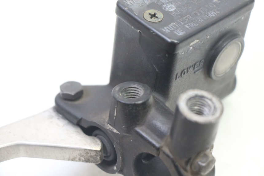 photo de HAUPTBREMSZYLINDER HINTEN SUZUKI BURGMAN 125 (2007 - 2014)