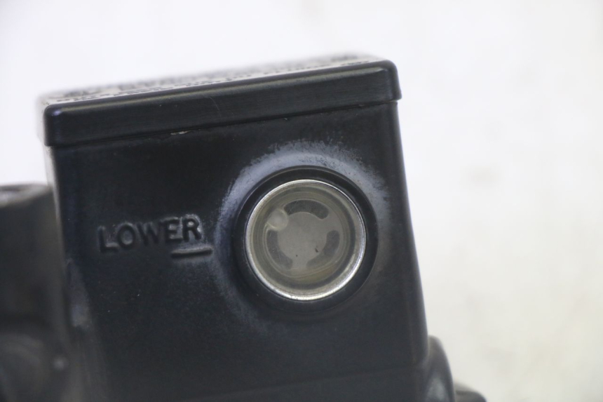 photo de HAUPTBREMSZYLINDER HINTEN SUZUKI BURGMAN 125 (2007 - 2014)