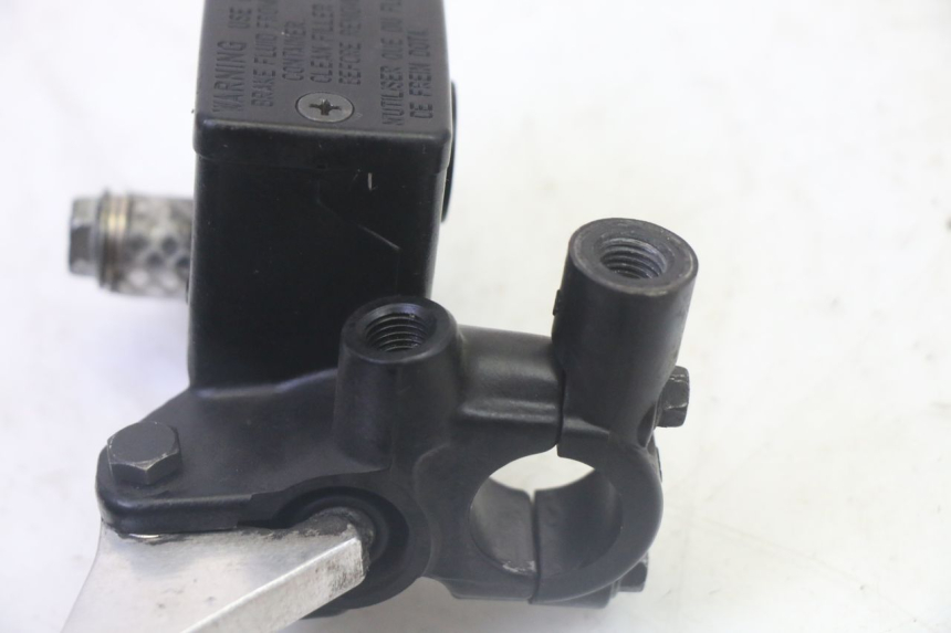 photo de HAUPTBREMSZYLINDER HINTEN SUZUKI BURGMAN 125 (2007 - 2014)